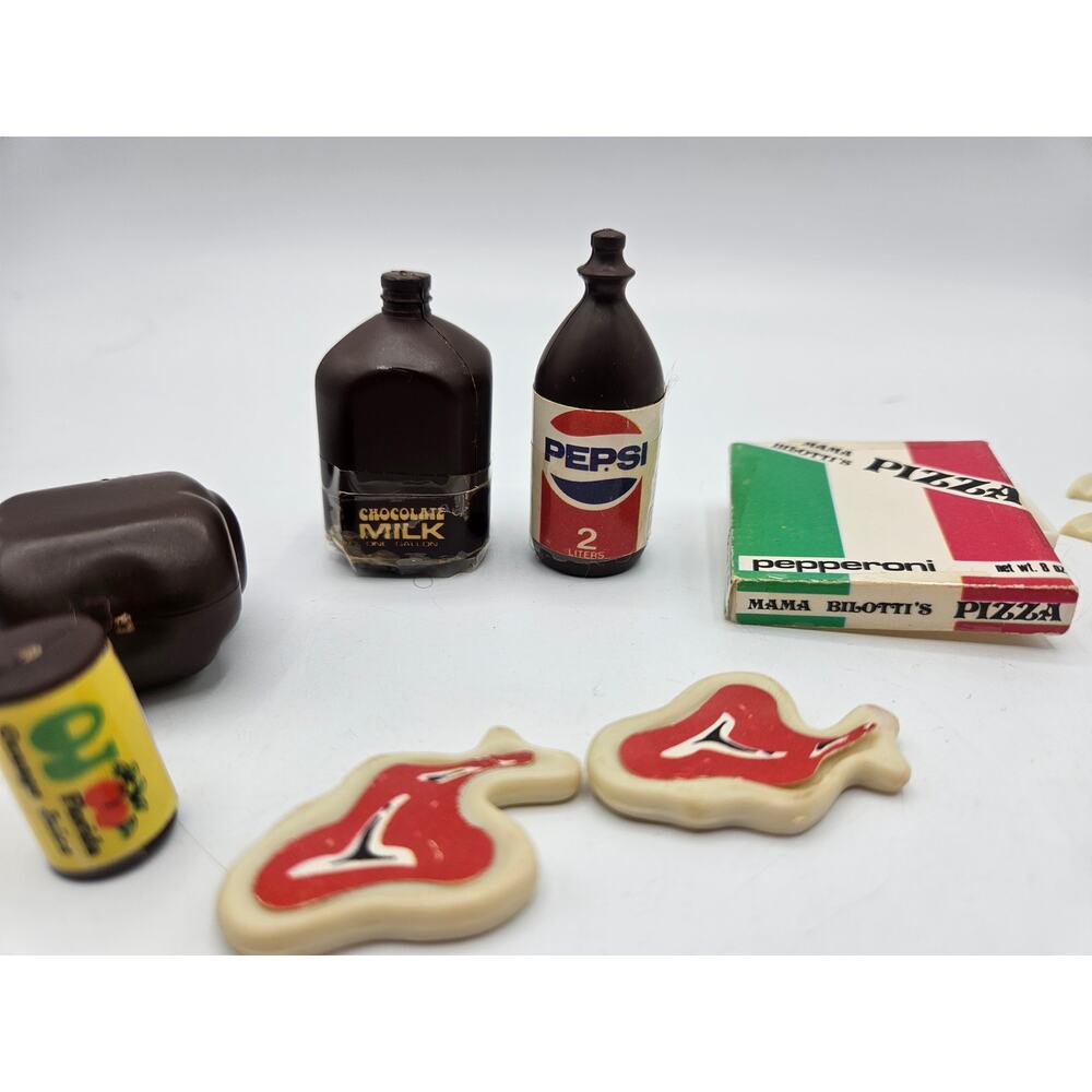 Vintage Lot Marx Sindy Accessories Food Drink Pizza Forzen Food Meat Cans - Picture 6 of 12